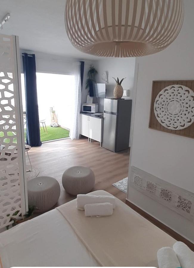 Fuengirola Apartment Carvajal Front Line Primera Linea Екстер'єр фото