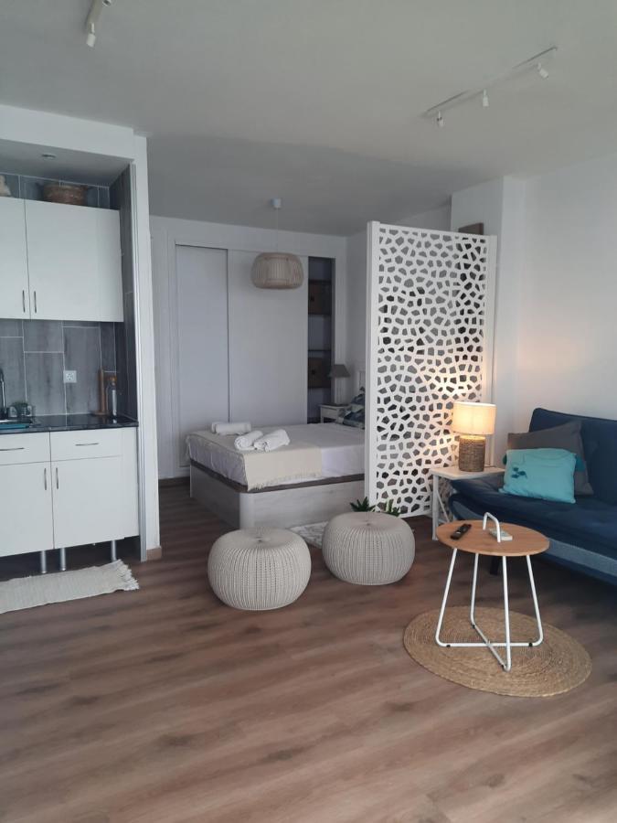 Fuengirola Apartment Carvajal Front Line Primera Linea Екстер'єр фото